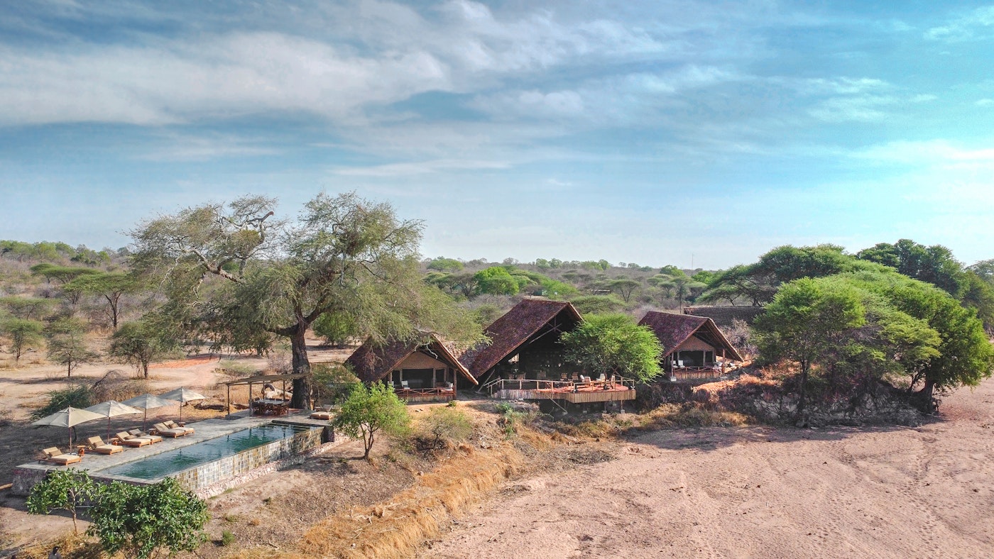 Jongomero_Bush_Manor_Aerial_view_of_private_camp